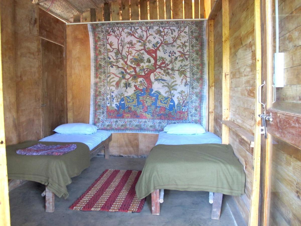 Отель Galaxy Jungle Huts Агонда Экстерьер фото